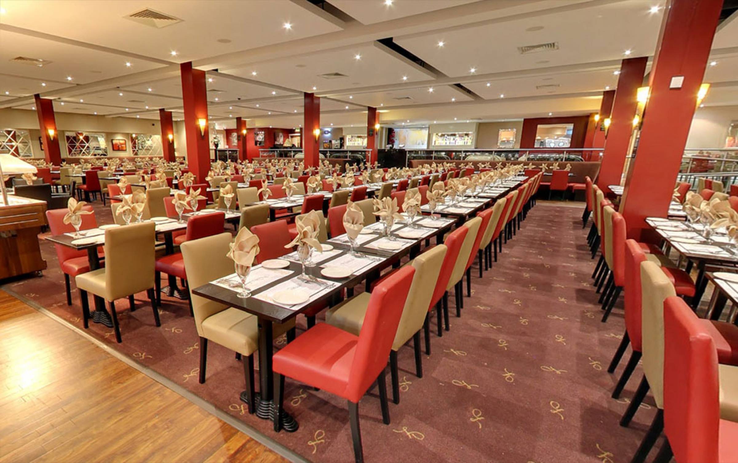 Royal Nawaab Manchester - Indian Restaurant, Manchester UK